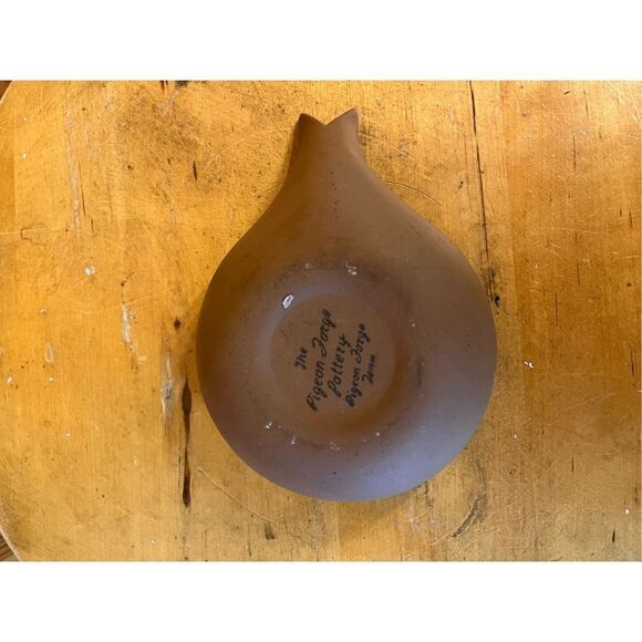 Pigeon Forge Pottery Glazed 4” Small Bowl w/ Handle Spout Yellow Vintage - Picture 6 of 6